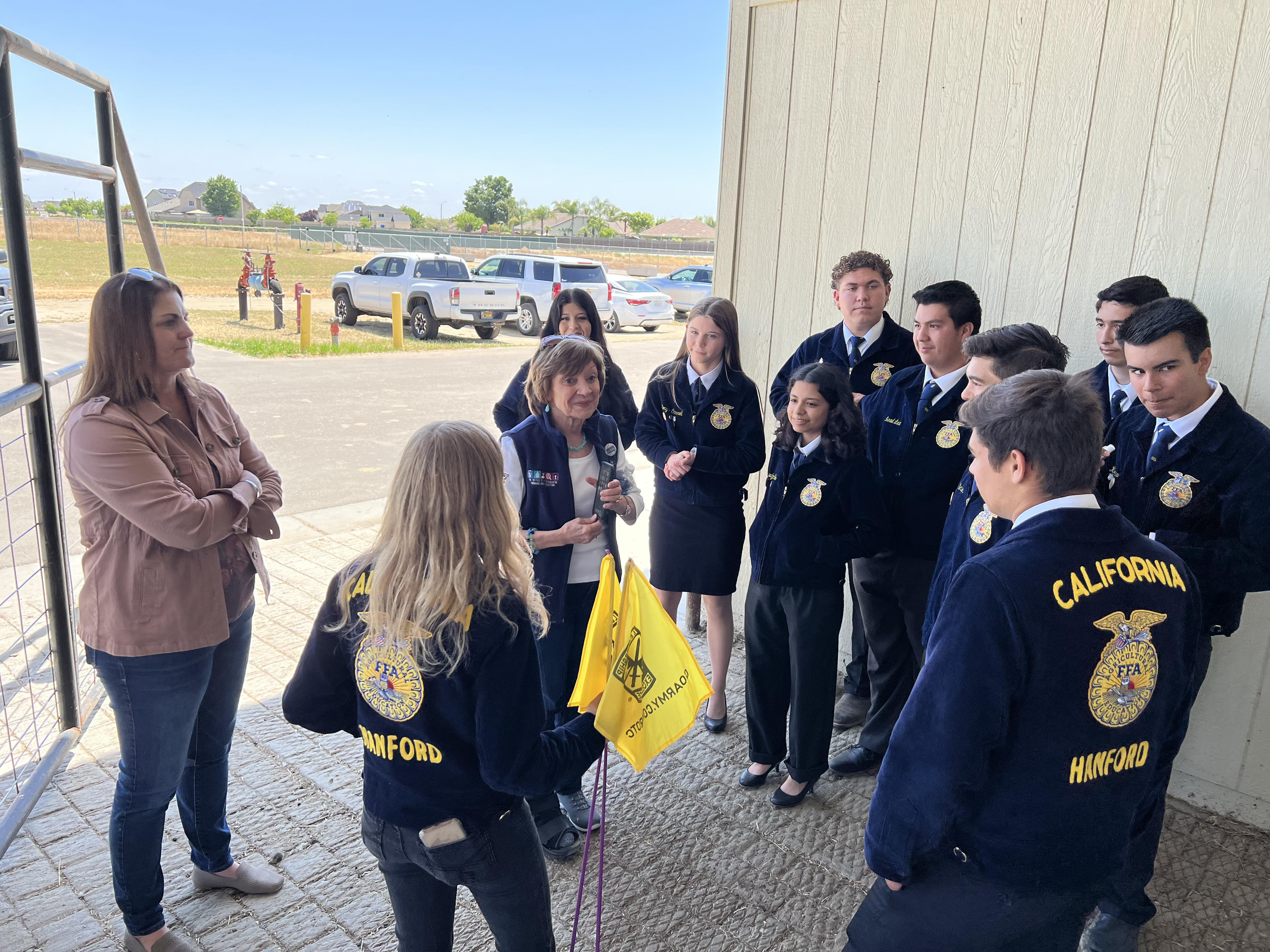 Sec. Ross addresses students